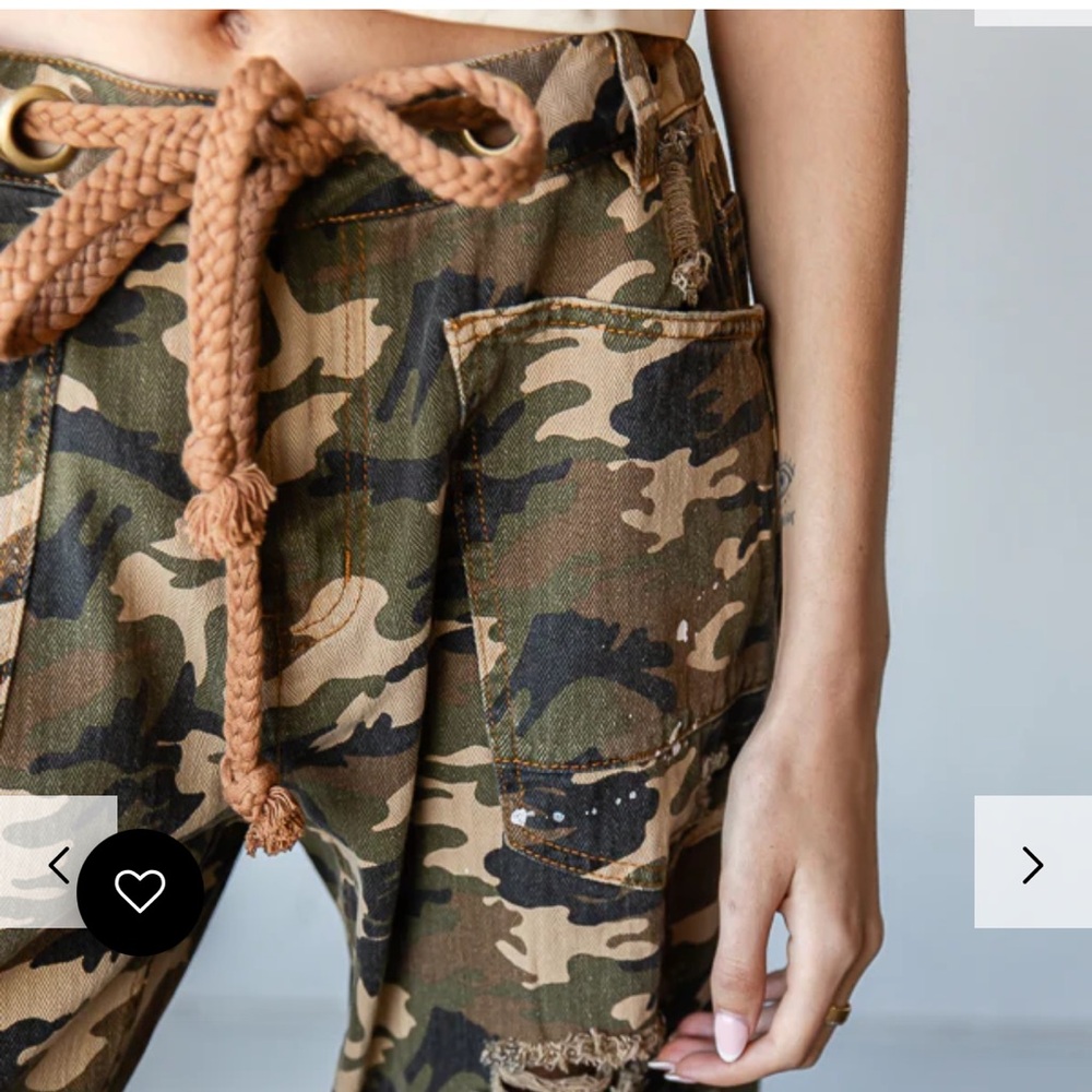 1️⃣ Medium left. Oli & Hali 💚💚Camouflage Denim Pants with Drawstring Waist - Picture 3 of 5
